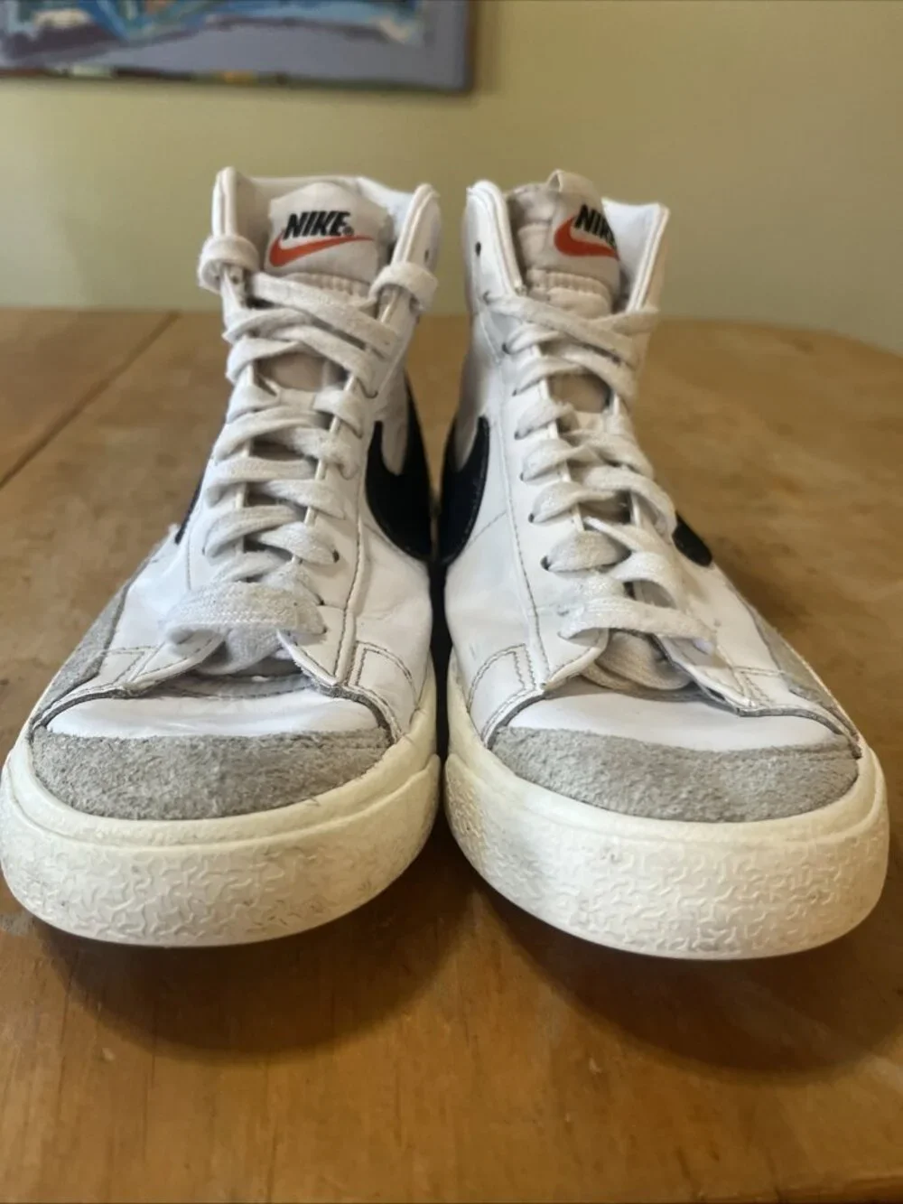 Nike Blazer Mid 77 Vintage Youth Size 5.5 or Ladies Size 7/38 White Black Hi Top